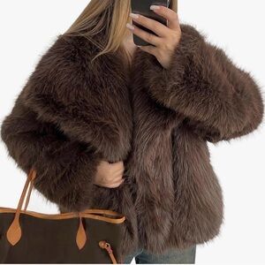Flygo Fashion Women's Fluffy Faux Fur Coat